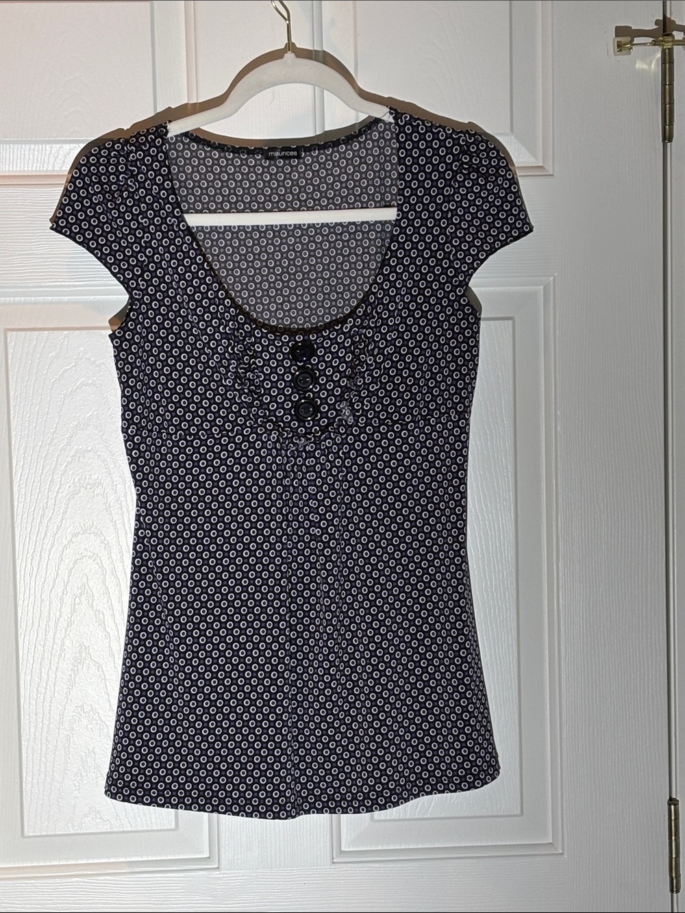 Maurices Black & White Scoop Neck Cap Sleeve Top with Button Detail
